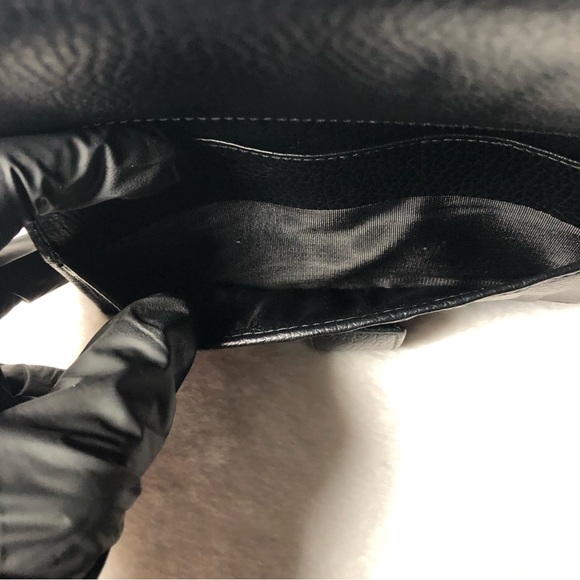 Gucci Authentic Black GG Studded Interlocking Leather Wallet - Picture 14 of 17